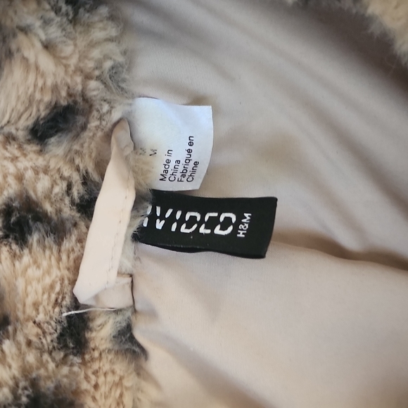 H&M Faux Fur Coat Cheetah Print Light Beige sz M - Picture 4 of 6